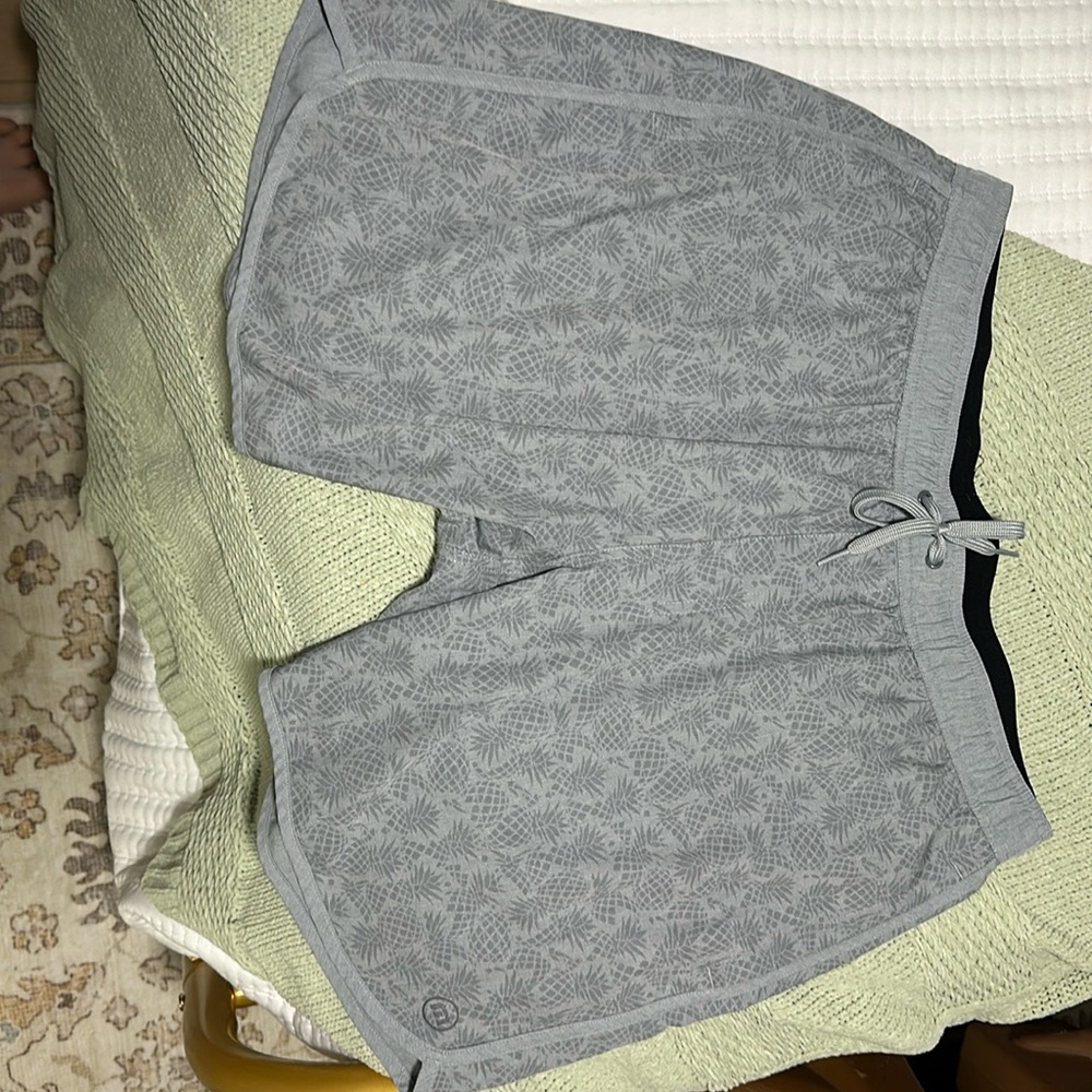 Travis Mathews lounge shorts or hybrid brand new no tag